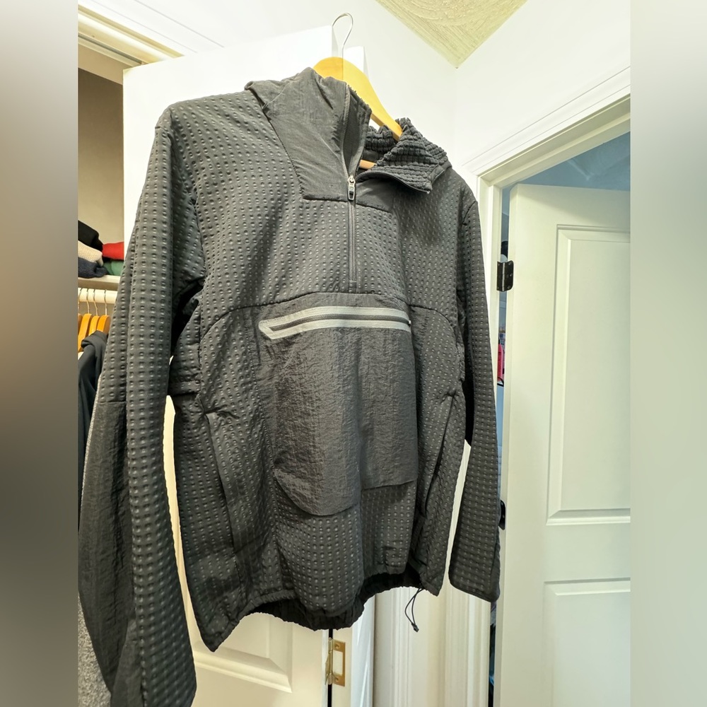 Lululemon cold terrain 1/4 zip hoodie jacket
